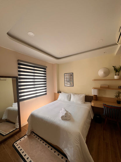 LYLAC Home Saigon NBK - Private Oasis 5BR Duplex in D1 near Japantown