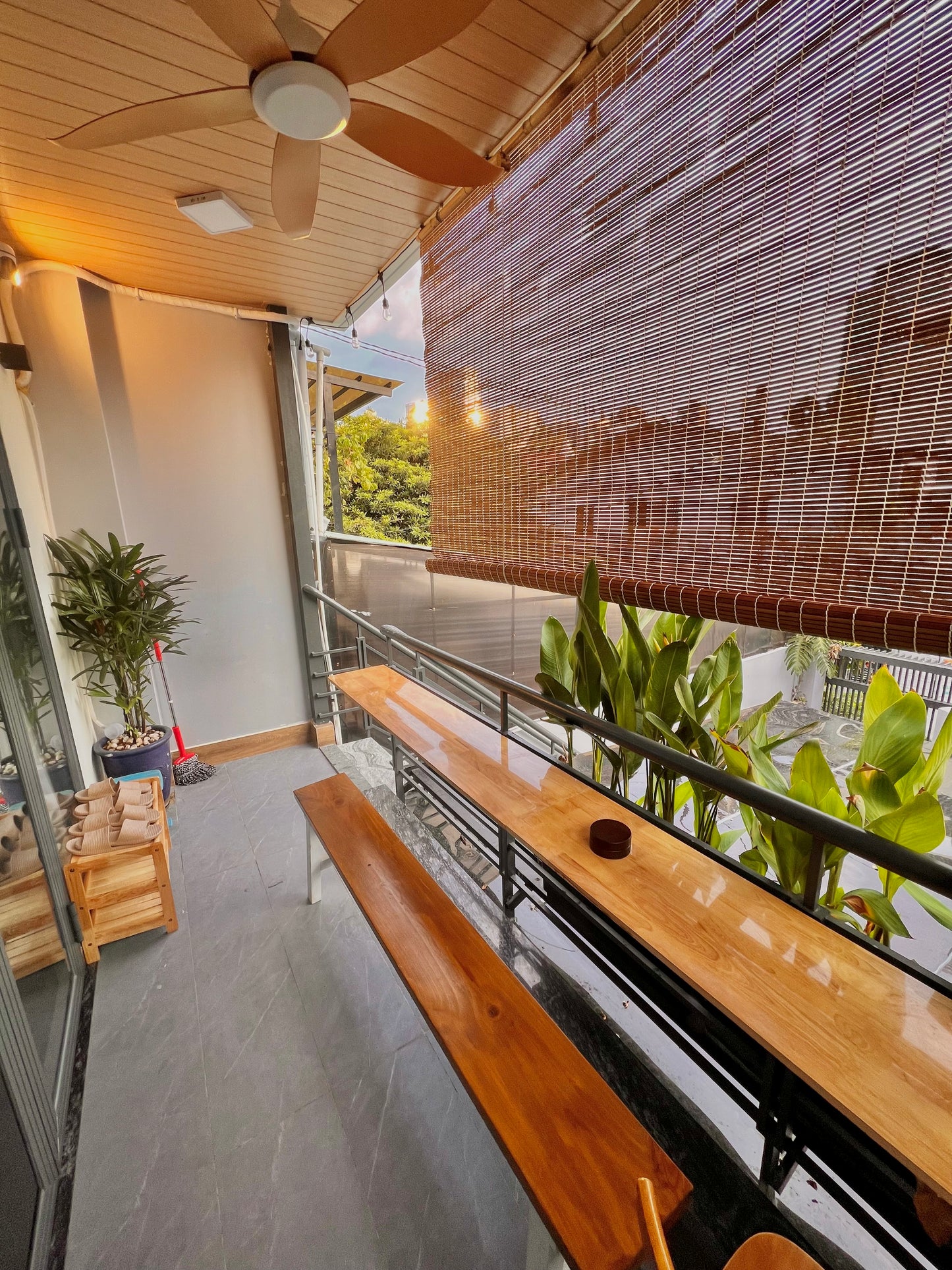 LYLAC Home Saigon NBK - Tranquil 2BR with Balcony in D1 near Japantown
