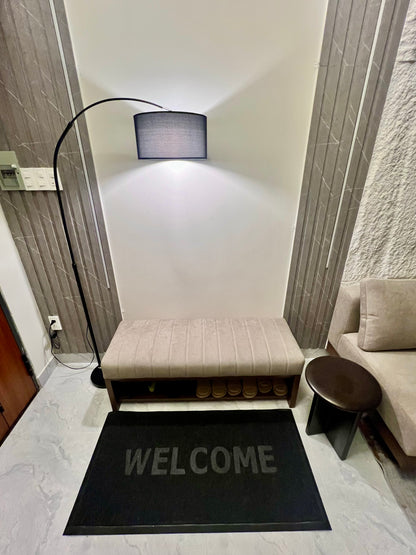LYLAC Home Saigon TTT - Elegant 3BR 3BA Townhouse Roof Terrace Downtown D1