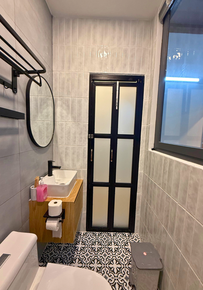 LYLAC Home Saigon COG - Tranquil City Center Wabi Sabi 3BR Townhouse in D1