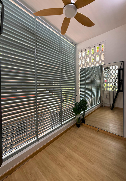 LYLAC Home Saigon COG - Tranquil City Center Wabi Sabi 3BR Townhouse in D1