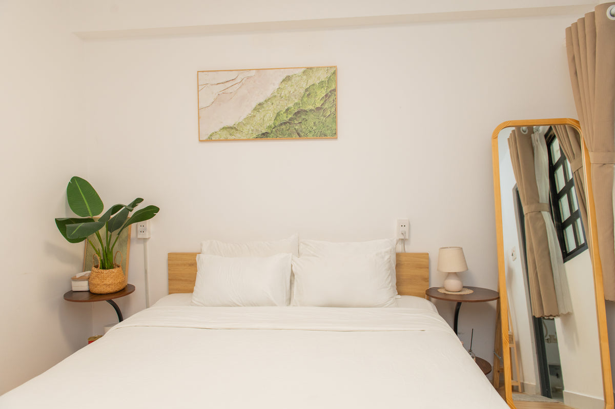 LYLAC Home Saigon HHH - Beautiful City Center 5BR Townhouse in D1