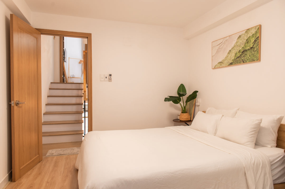 LYLAC Home Saigon HHH - Beautiful City Center 5BR Townhouse in D1
