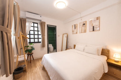 LYLAC Home Saigon HHH - Beautiful City Center 5BR Townhouse in D1