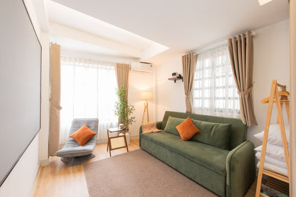 LYLAC Home Saigon HHH - Beautiful City Center 5BR Townhouse in D1