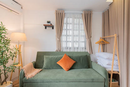 LYLAC Home Saigon HHH - Beautiful City Center 5BR Townhouse in D1