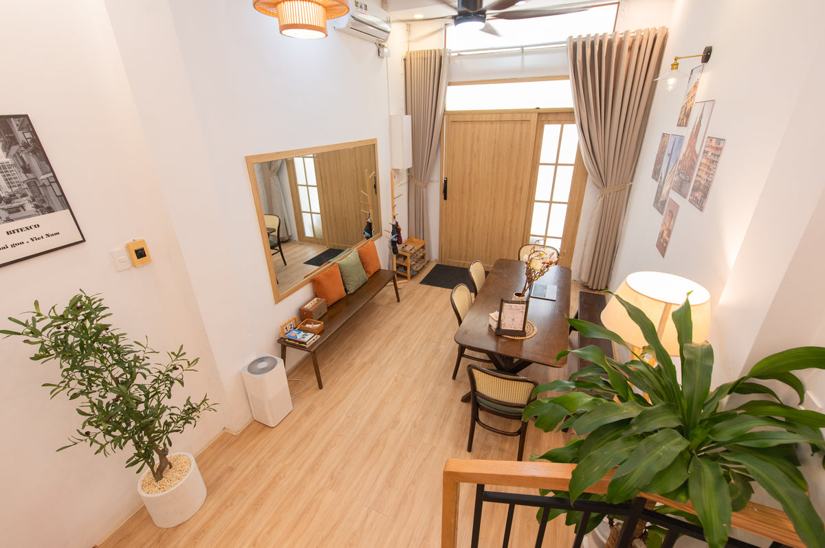 LYLAC Home Saigon HHH - Beautiful City Center 5BR Townhouse in D1