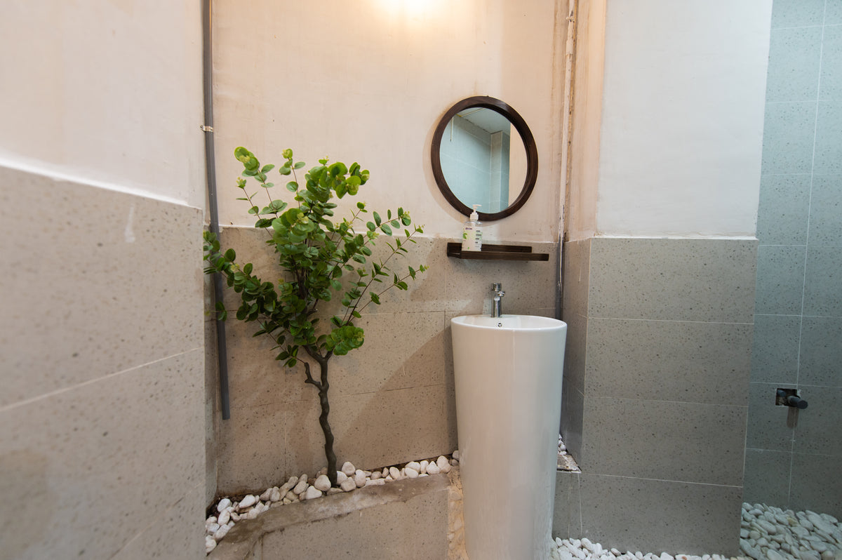 LYLAC Home Saigon HHH - Beautiful City Center 5BR Townhouse in D1