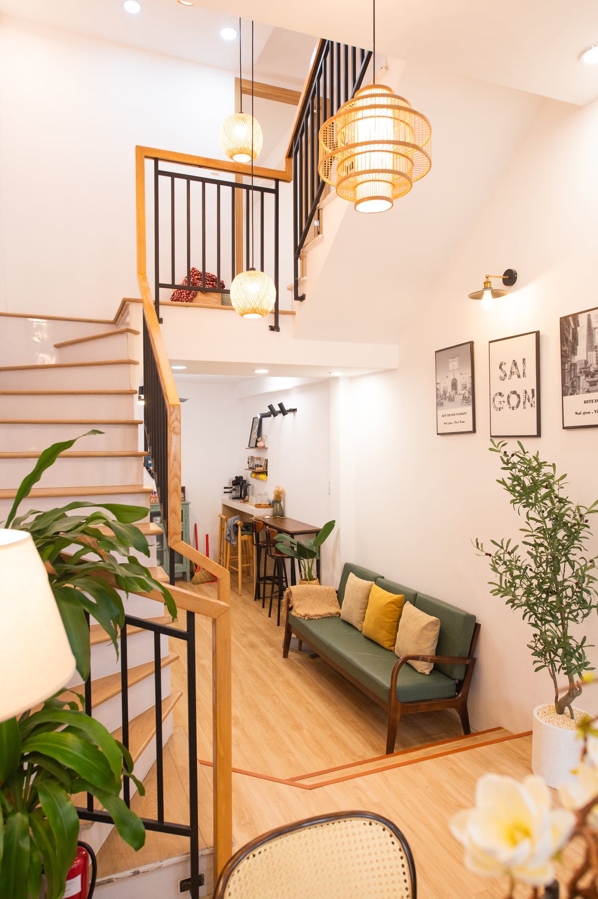 LYLAC Home Saigon HHH - Beautiful City Center 5BR Townhouse in D1