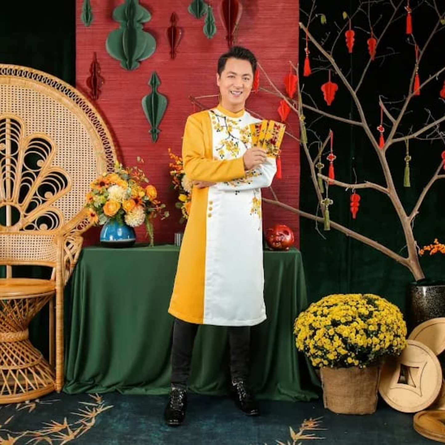 Unisex Ao Dai Photoshoot 2 hours