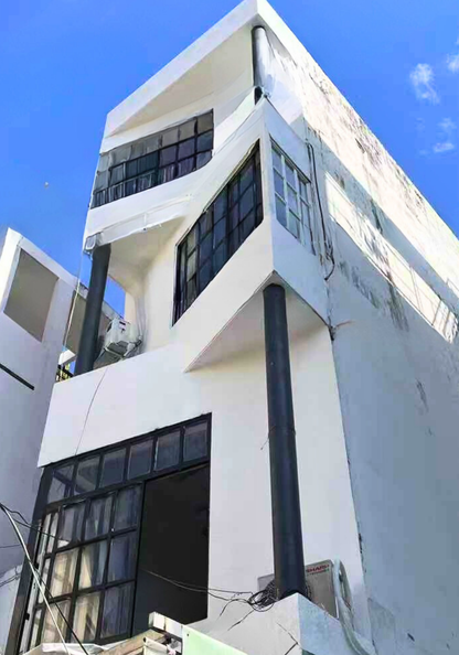 LYLAC Home Saigon HHH - Beautiful City Center 5BR Townhouse in D1