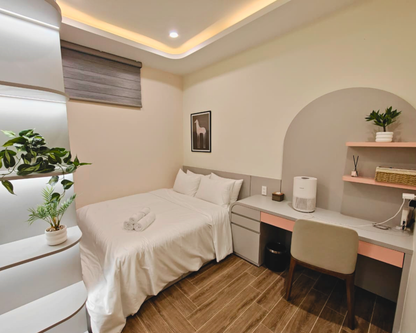 LYLAC Home Saigon NBK - Serene 3BR with Outdoor Oasis in D1 near Japantown
