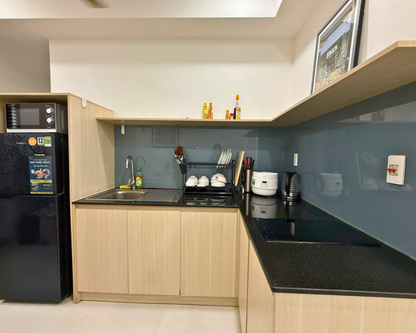 LYLAC Home Saigon NTMK - City Center 2BR Modern Townhouse Roof Terrace