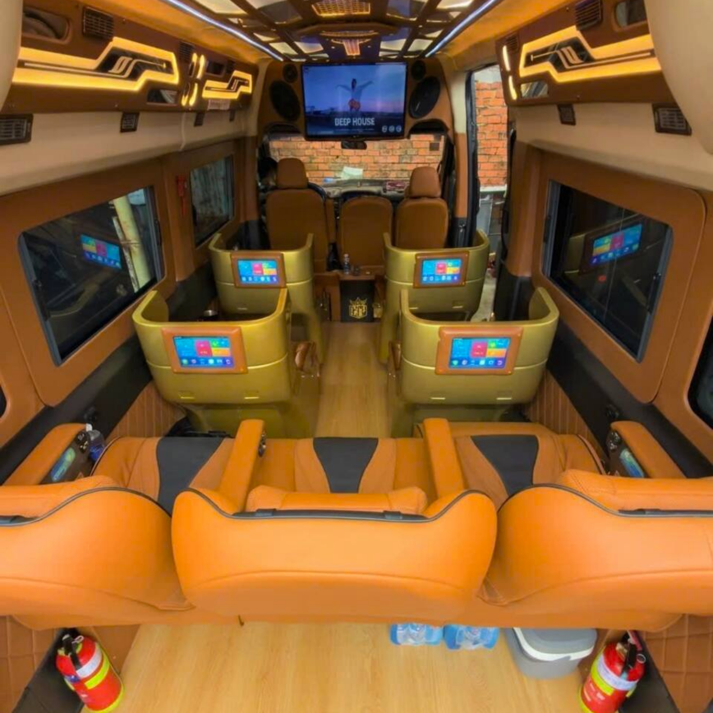 Privarte Hire Driver with Minivan (Half Day/Full Day)