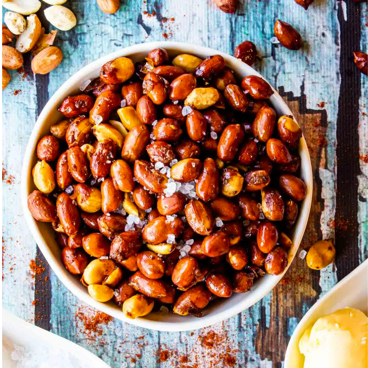 Đậu phộng rang muối còn vỏ